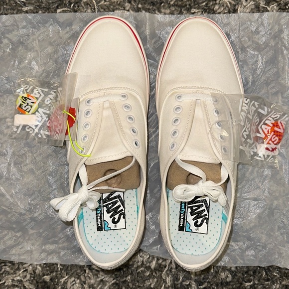 New VANS Comfycush Authentic PENN Tennis shoes in Blanc De Blanc / Red - Picture 8 of 16